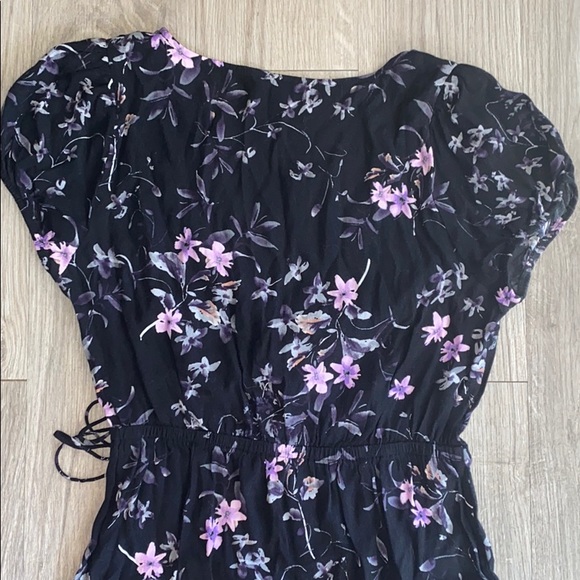 Express black and purple faux wrap dress - Picture 5 of 7